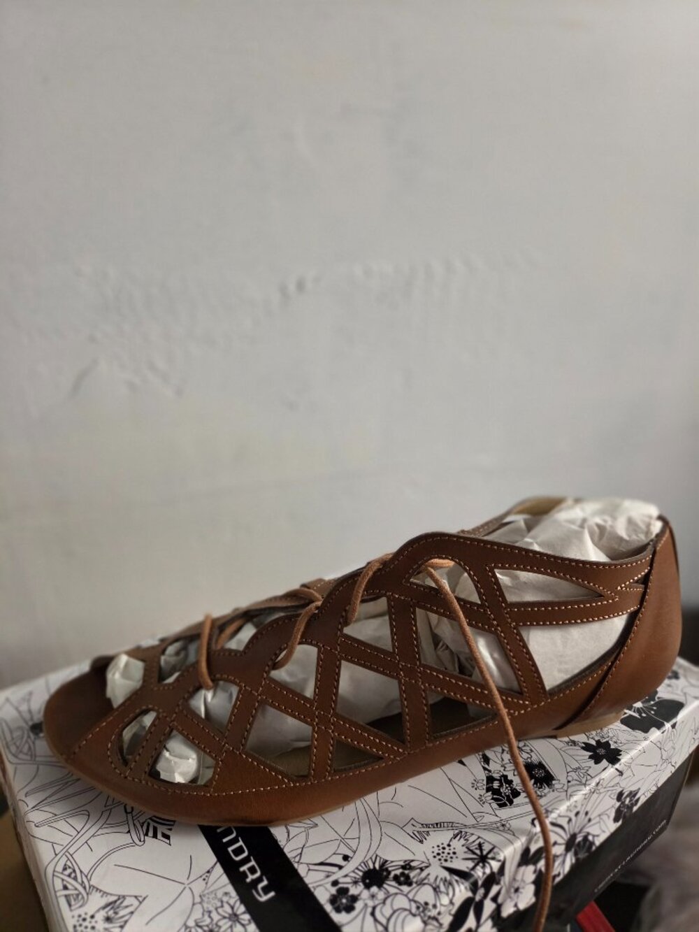 CL by Chinese Laundry Starina wedges, Sz 9